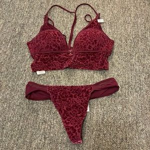 VSPINK velvet cami n thong new with tags